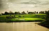 The Pattana Sports Club's lovely golf course within magnificent Pattaya.