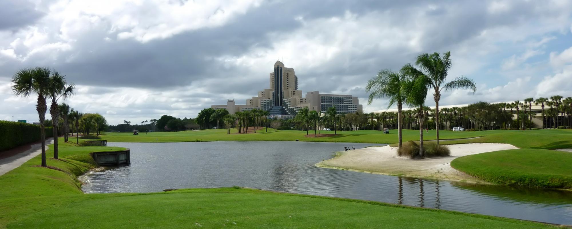 Hawk's Landing Golf Course carries among the most desirable golf course near Florida
