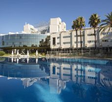 View Silken Al Andalus Hotel's beautiful outdoor pool situated in marvelous Costa de la Luz.