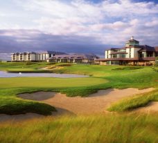 The Heritage Golf Resort's impressive hotel situated in amazing Southern Ireland.